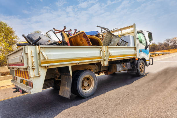 Best Yard Cleanup Services  in Old Bethpage, NY
